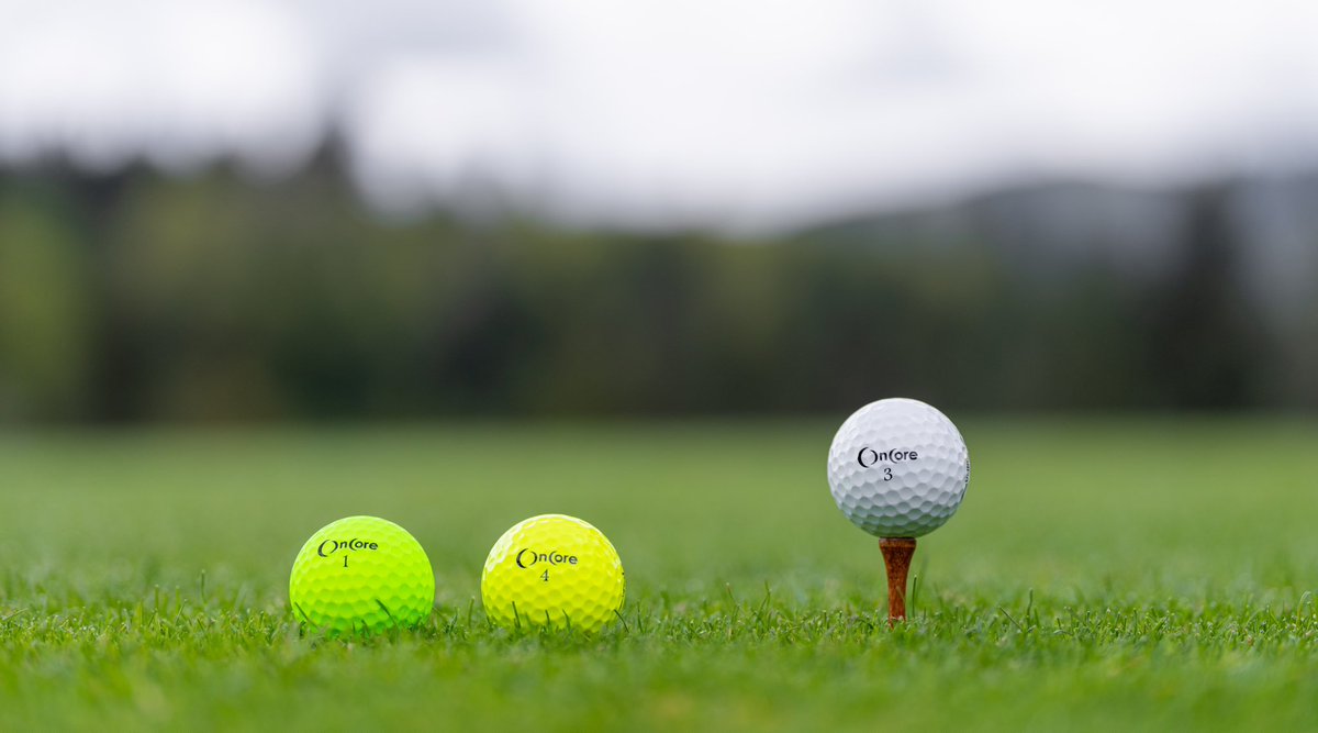 OnCoreGolf's tweet photo. From classic white to a Bright Yellow and Sleek Matte Green, we’ve got your swing covered in every shade.
Elevate your golf experience – because why settle for one color when you can have them all? ⛳🏌️♂️
#OnCoreGolf #GolfEssentials #ColorfulSwing #perimeterweighting https://t.co/ygUbeMgmsK