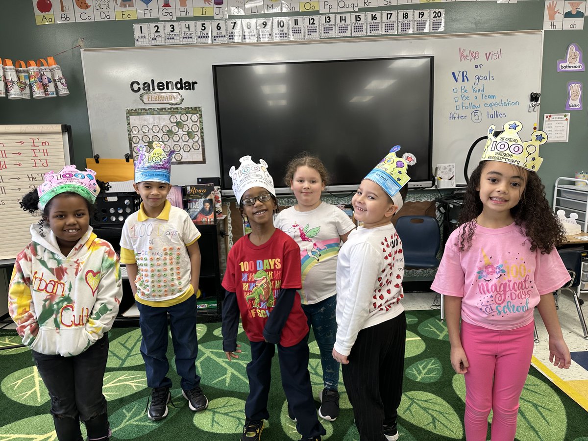 First graders in Ms. Jamal's class wish you a happy 100th day of school! #100daysofschool