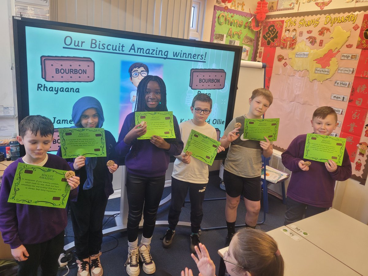 StYear33189's tweet photo. Celebration time! 😁

Congratulations to Ollie on the Sloan Superstar award, after working super hard in his literacy! 📚 
Well done to Zack for his Clothbound Classic  Award after reading every night for 3 weeks straight! 🔥 📚 
And our Biscuit Amazing winners! 👏 
@STOC_CAT https://t.co/EddGIgdTFz