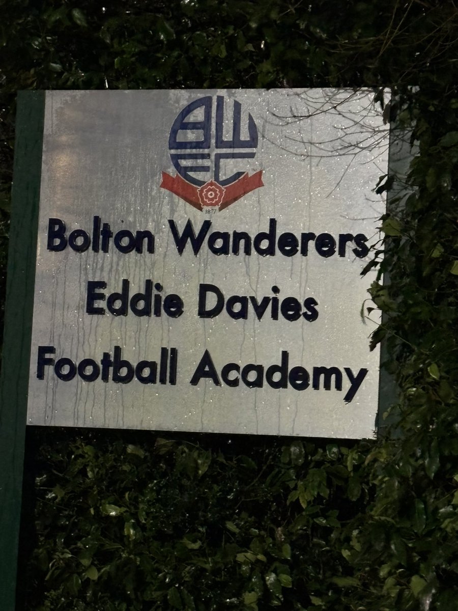 derek_willis's tweet photo. Great day one of our @KYYouthSoccer coaching  education trip with @SportsbyWS!  Spent the majority of the day with @OfficialBWFC touring their ground &amp; their academy. https://t.co/XK3ixdYmSi