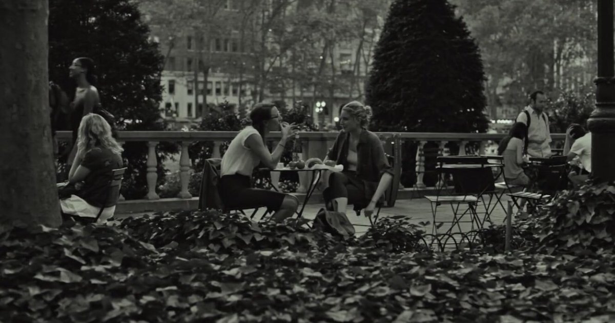 TheCinesthetic's tweet photo. Frances Ha (2012) dir. Noah Baumbach https://t.co/Yqy91d2AEG
