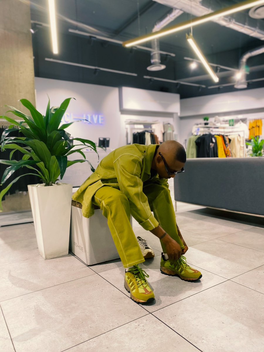 lloydnzukiso's tweet photo. I styled, directed and photographed (for the first time EVER) one of my colleagues today🤍📸 https://t.co/HgbEUkcOiK