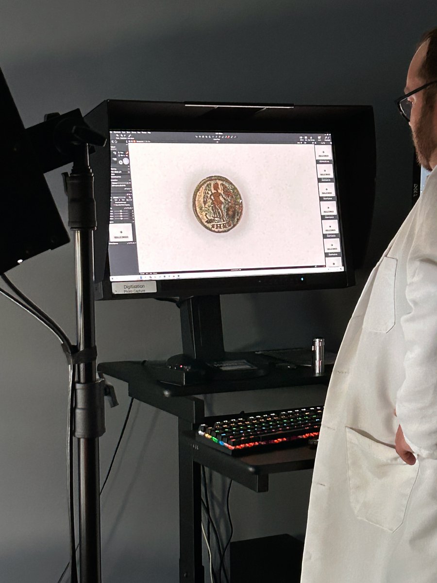 HoodMuseum tweet media