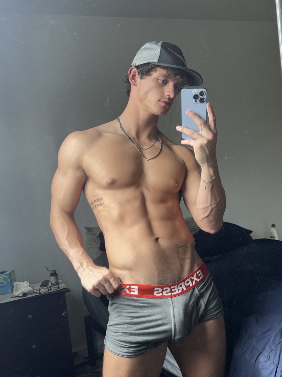 Mattycaron_'s tweet photo. Don't be alarmed https://t.co/VOKo9h7FE7