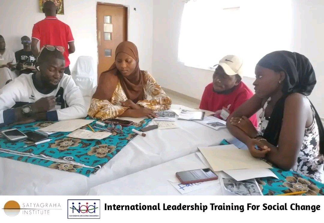 Nonviolence2022's tweet photo. In partnership with @SatyagrahaInst, we today commenced a 5-day international leadership training for social change at Shelly's, Bijilo.
 
We'll be focusing on nonviolence, inner life, our roles in social transformation, and conflict management, among other relevant topics. https://t.co/9XTmJwD1WR