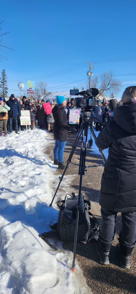 Saskatchewan Teachers' Federation tweet media