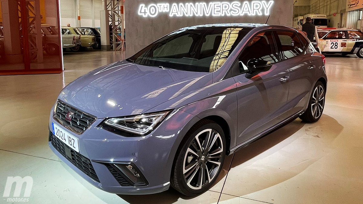 motorpuntoes's tweet image. #Coches | La edición especial FR Aniversario del SEAT Ibiza ya tiene precio, el utilitario español celebra su 40º cumpleaños

motor.es/noticias/preci…

@tuSEAT #SEAT #SEATIbiza #Utilitarios
