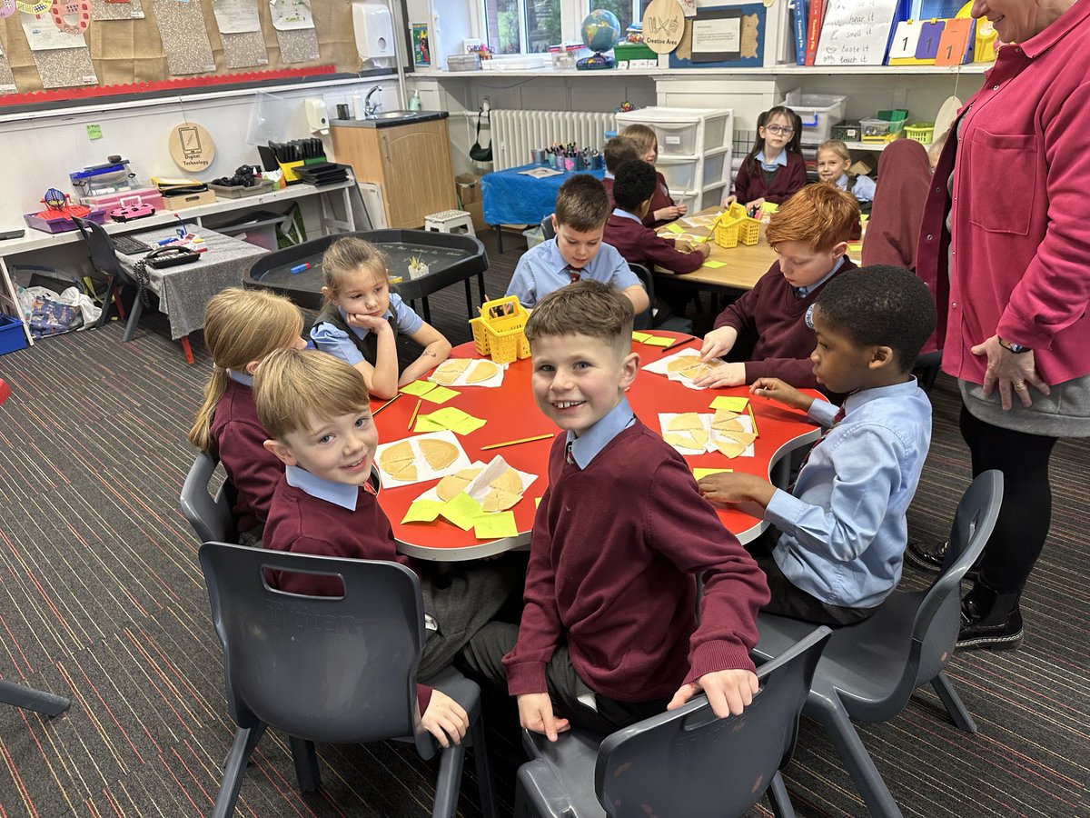 StCharlesGla's tweet image. Primary 3/2 missed out on #PancakeTuesday in school as it was during our #MidTermBreak. Today they had fun learning about Pancake #Fractions. They even got to eat them afterwards. Who said maths can’t be fun? @glasgowcounts