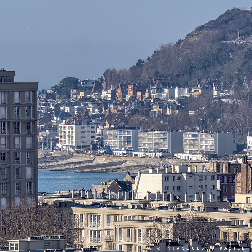 #Jacques Basile (@basilejacques) on Twitter photo Sainte Adresse.
<a href="/LH_LeHavre/">Le Havre</a>
<a href="/Sainte_Adresse/">Ville de Sainte-Adresse</a>
<a href="/seinemaritime/">Seine-Maritime</a>
<a href="/RegionNormandie/">Région Normandie</a>
@LHPortCenter
<a href="/estuaire_seine/">@estuairedelaseine</a> Sainte Adresse.
<a href="/LH_LeHavre/">Le Havre</a>
<a href="/Sainte_Adresse/">Ville de Sainte-Adresse</a>
<a href="/seinemaritime/">Seine-Maritime</a>
<a href="/RegionNormandie/">Région Normandie</a>
@LHPortCenter
<a href="/estuaire_seine/">@estuairedelaseine</a>