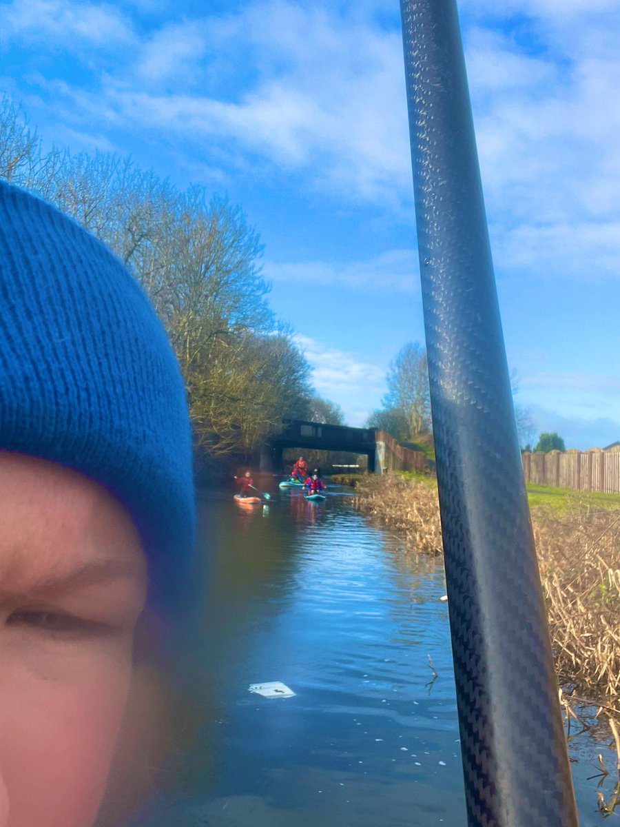 Back on the paddleboards today for the first time since December and the sun was shining! We weren’t too rusty which was a relief and it was great to have use of the Action Outdoors Centre up at the Grange today. Big thanks to @FalkirkOutdoors for this! #LearningWithoutLimits