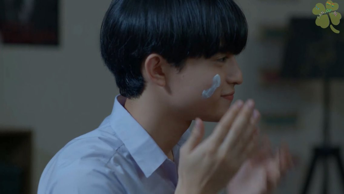 white23rose's tweet photo. Такий пиріжечок 🥰
#DFF_EP5
#DeadFriendForever https://t.co/k21QeoJ9yg