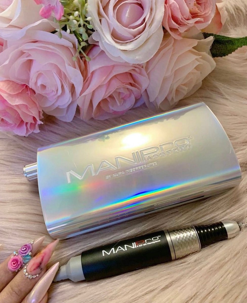😍 It's KUPA #fanfavoritefriday. Show us your #MANIProPassport 💅🏻
Thanks for sharing with us <a href="/wonderlizbs/">Wonder Liz Beauty Supply</a>!

Shop now: kupainc.com/collections/na…

#TeamKUPA #kupainc #manipro #kupageltopcoat #nailefile #nailtech #nail