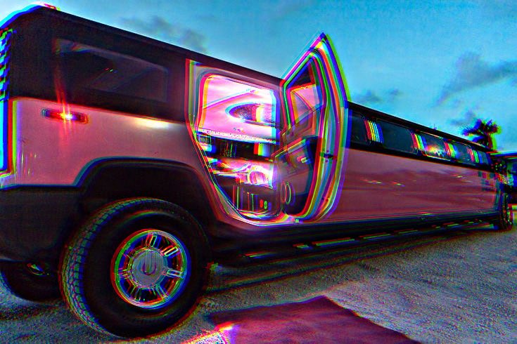 INT0THEVOlD's tweet photo. Hi, Barbies! Ken here. Your chariot for the night has arrived and so has your exceptional host (me)(applause)!
Iโll be taking candids of everyone all night and of your darling little outfits. Smooches for anyone wearing pink. Cheers.
#MOTDF https://t.co/p8xLH3BK7u