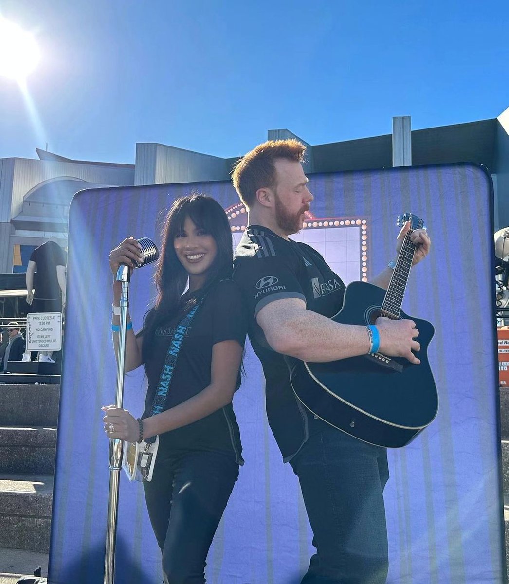 wmaf_couples's tweet photo. WMAF couple # 144 - Irish 🇨🇮 and Filipina 🇵🇭
#wmaf #whitemaleasianfemale #interracial #interracialcouple #internationalcouple #afwm #wmaw #internationallove #whiteguysasiangirls #whiteguy #asiangirl #irish #irishguy #Irishman #filipina #filipinagirl #couple #married #fyp #sheamus https://t.co/YZL3qNt3ua