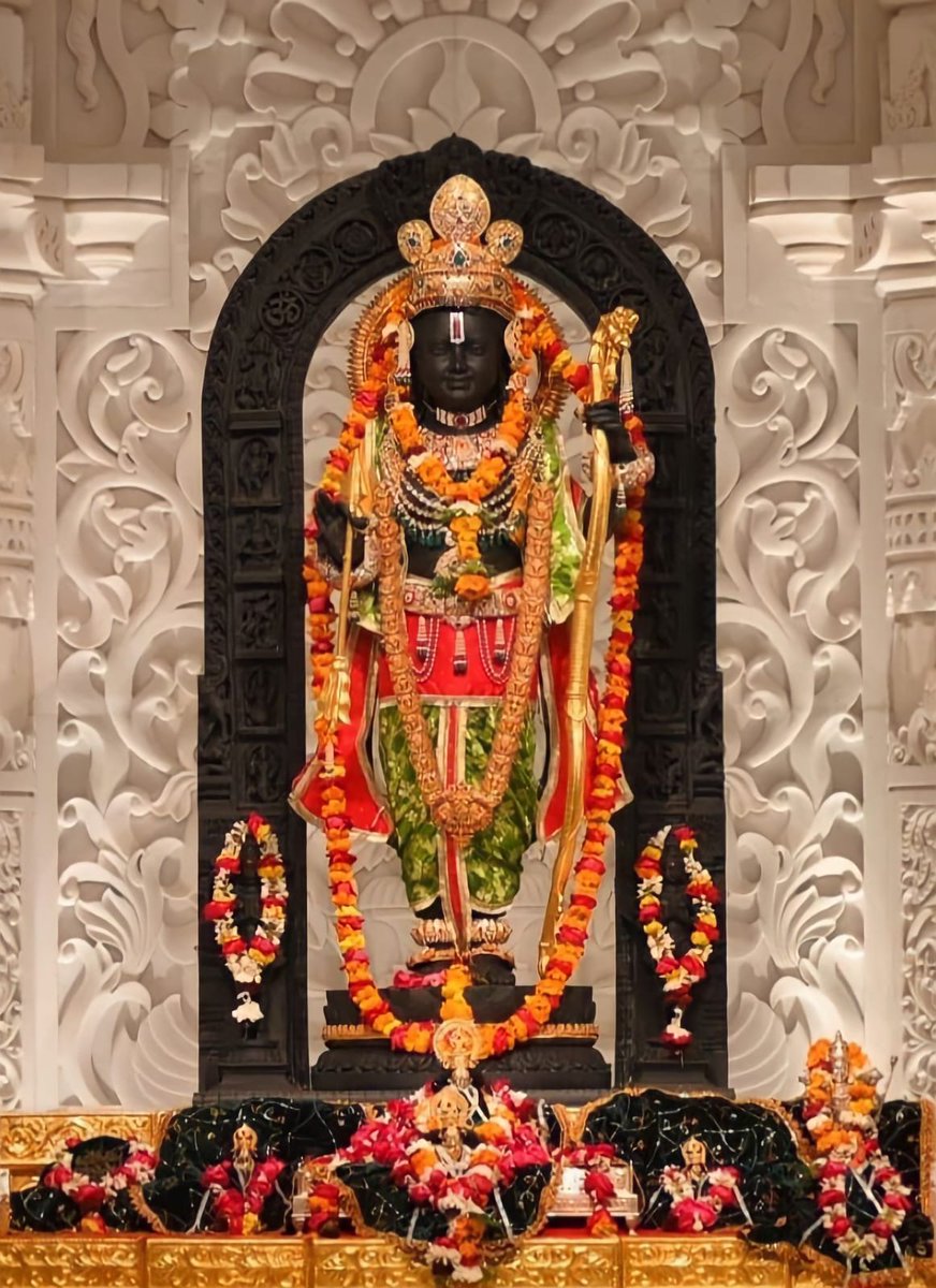 ShriAyodhya_'s tweet photo. सूर्यदेव जी उदय होने वाले हैं "श्रीराम" नाम के साथ दिन का शुभारंभ कीजिए " जय श्री राम "❣️ https://t.co/6Kdwo9bZDK