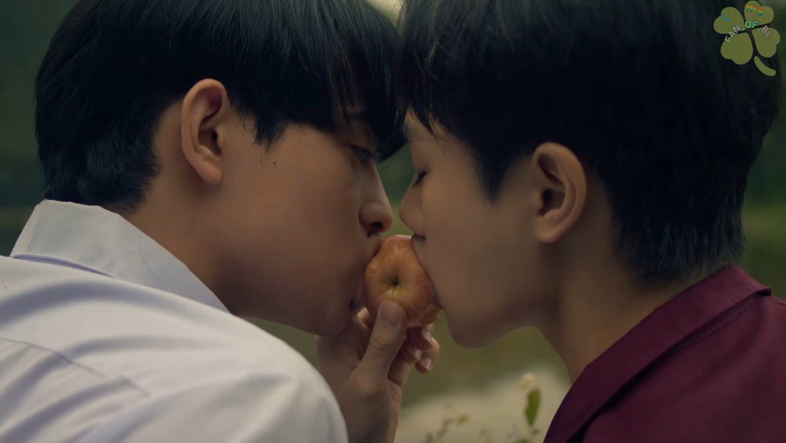 white23rose's tweet photo. Ого, вау 🤭
#DFF_EP7
#DeadFriendForever https://t.co/EFRrkfBEtJ