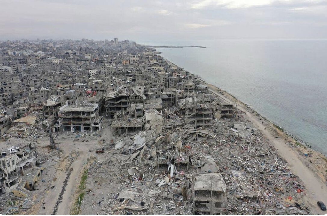 MesicNenad's tweet photo. Palestinci!

Pred dvema desetletjema vam je Izrael dal popolno avtonomijo nad Gazo. Z desetinami milijard denarja za pomoč bi ga lahko spremenili v Dubaj.

Namesto tega ste zgradili teroristične tunele in kupovali orožje. Slavili ste umore in ugrabitve izraelskih civilistov. https://t.co/8mMl55fPVY