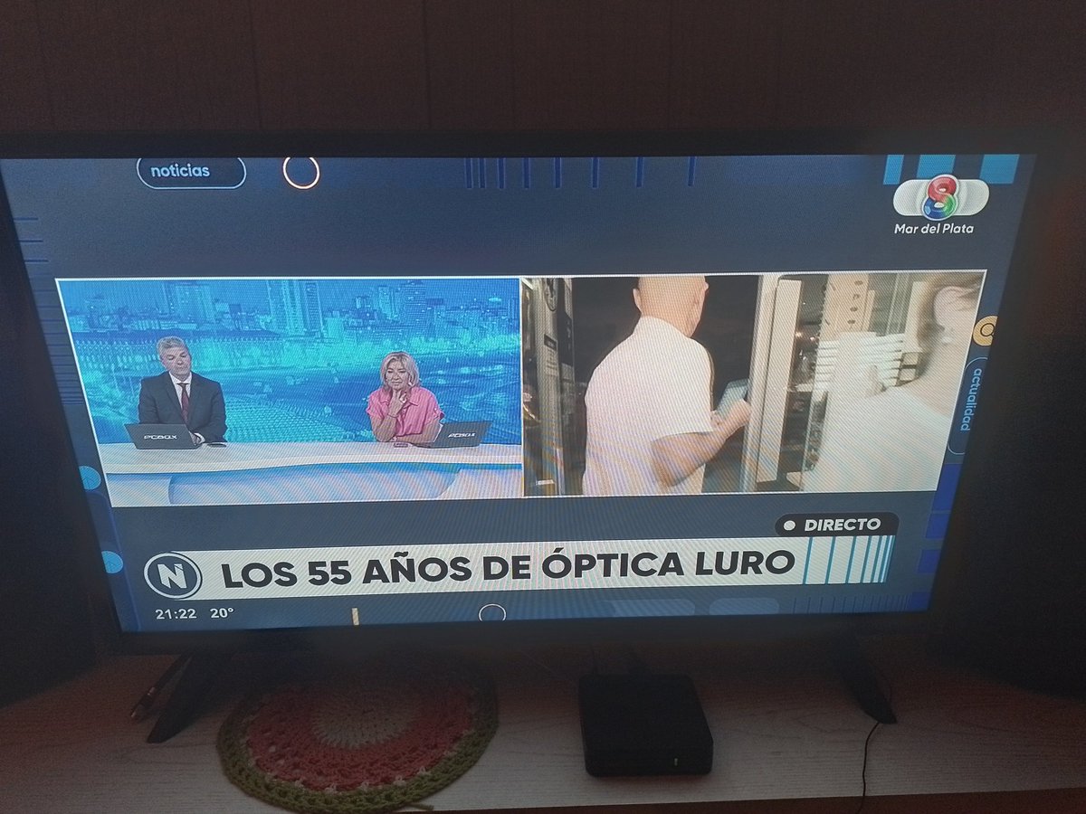 pabloandres31's tweet photo. Amo vivir en una ciudad en la cual la nota del noticiero central, con movil y todo, sea el cumpleaños de una optica!
#MARDELPLATA #MDQ #TeleOcho https://t.co/qTdjR2ai76