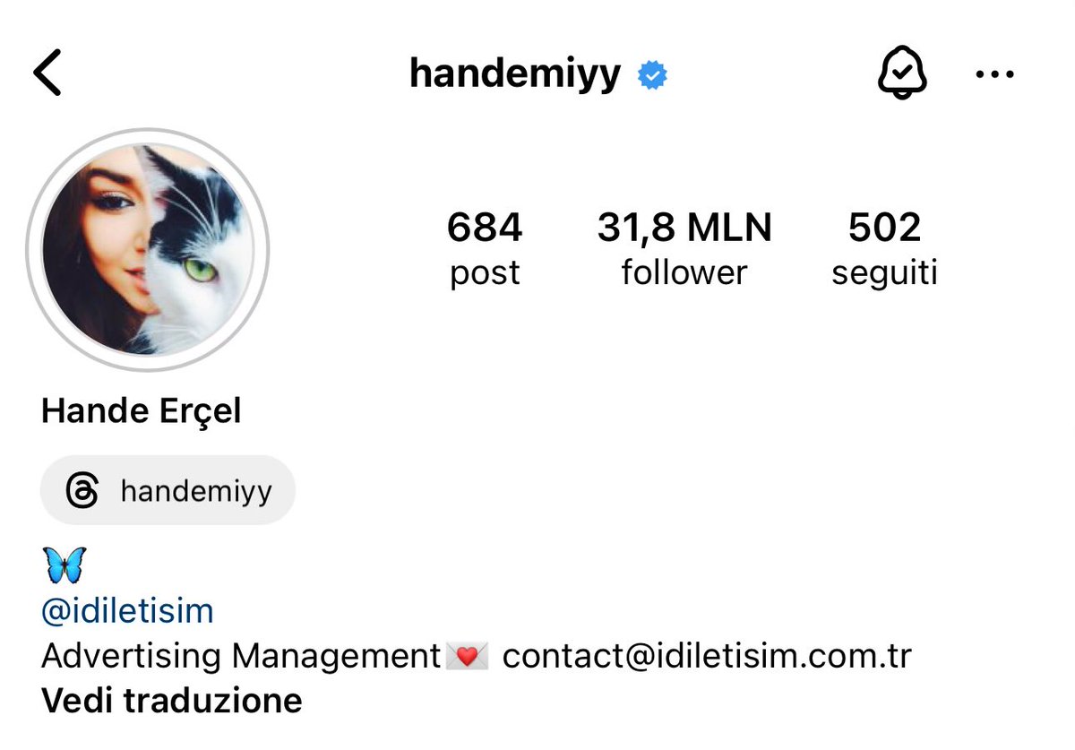 CoronellaNicla's tweet photo. After 2 days from the announcement of Hande in India in March Hande reached 31.8 million followers reaching almost 32❤️‍🔥🔥🫠✨💃💅🏻
Queen! 
#HandeErçel https://t.co/4Tnb4wVc11
