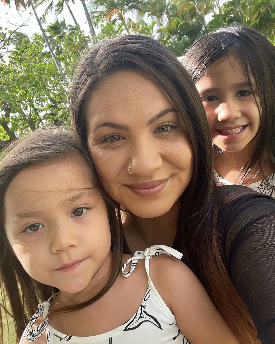 My 1st Subathon / Tomorrow 7am hst 12pm est

2 weeks ago my wife was diagnosed with Cancer😔. She told me she wants to go on a vacation before she starts her treatment and beats it. 

So everything we make from this will go towards making her vacation the BEST Vacation🤙🏼

See you