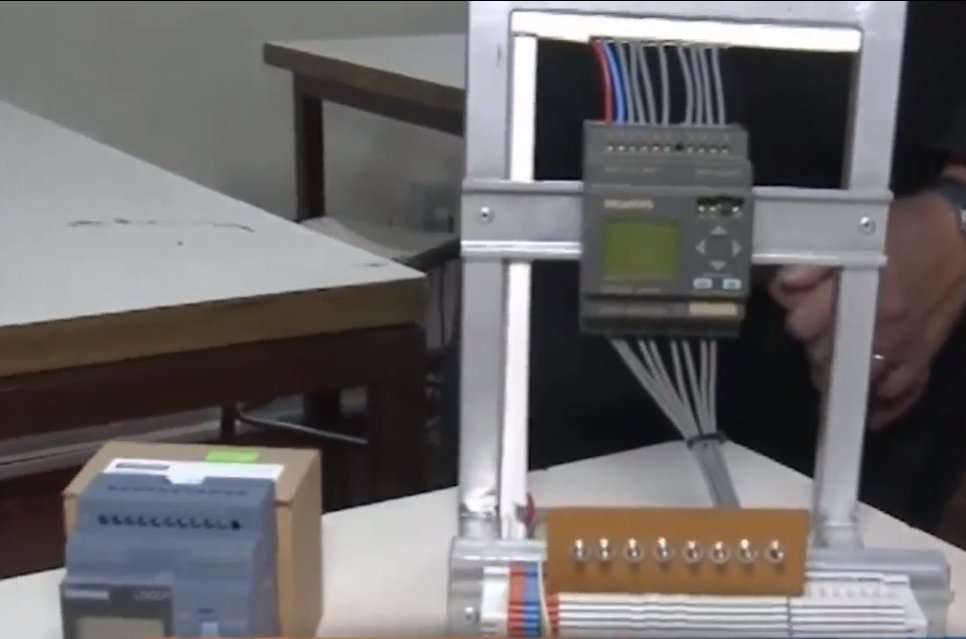 Periodista por un día: espacio de la SCA, ANCBA y el IEEE GTC
Tema de esta semana:  Ganan concurso LOGO Siemens con las lechugas hidropónicas automáticas

r9.ieee.org/argentina-cis/…

foto (c) From interview Andino Diario Digital