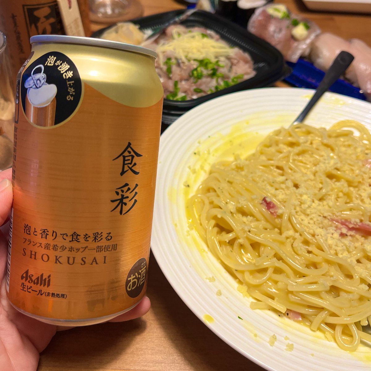 b1tteb1er's tweet photo. 実家でもらってきたコレ！
生ジョッキ缶仕様の、アサヒ食彩！！
こんなのあったんだ〜！！
買ってきたものですぐ飲める楽さ。笑
土曜日も楽しく飲もうと思います💪 https://t.co/faMyCJSMm5