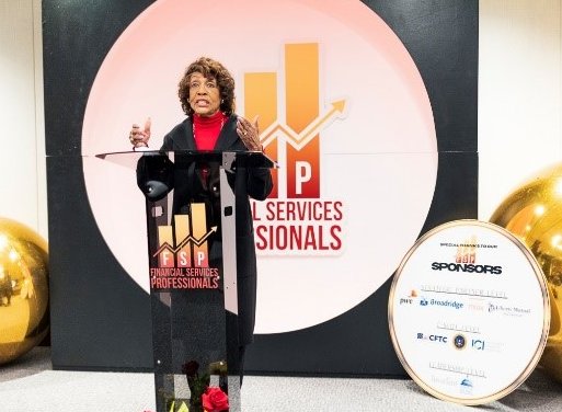 USHouseFSC's tweet photo. #ICYMI: Ranking Member @RepMaxineWaters was recognized with the 2024 Trailblazer Award by the Financial Services Professionals organization for advancing #DiversityAndInclusion in financial services. | https://t.co/DcwTf3EA0p https://t.co/FBxgRFjtt5