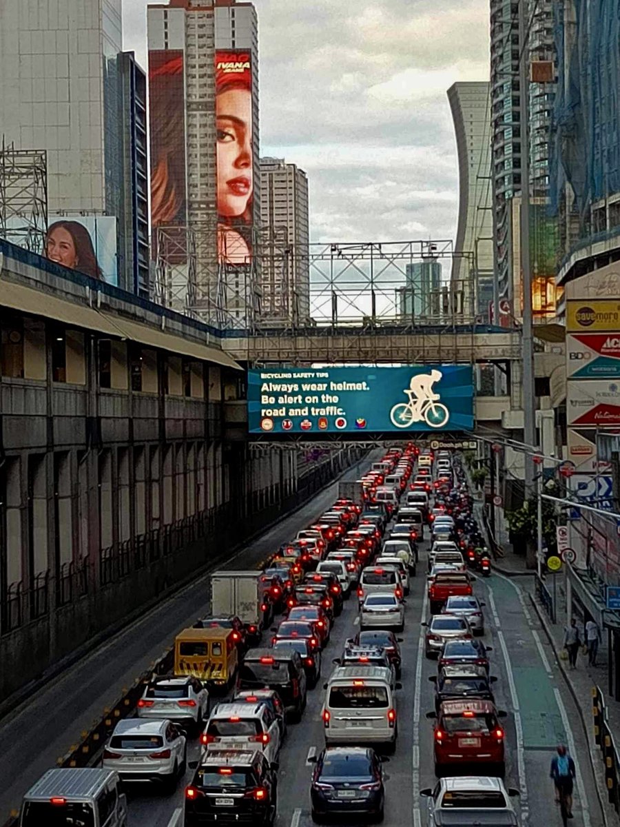 Bicycle Safety Tip• Always wear helmet. Be Alert in the Road and Traffic . A Public Service reminder Brought to you by Dooh.ph #edsa #mrt #traffic #shawblvd #SMMegamall #OrtigasCenter #edsacentral #unilab #TV5 #foryou #EdsaShangriLa #dooh.ph #artofoutdoor #ooh