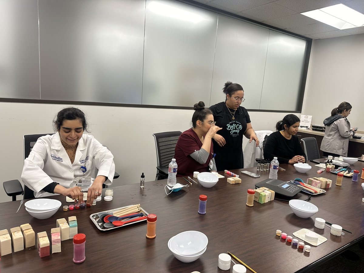 Soap making with our rheumatology fellows 🫶🏽