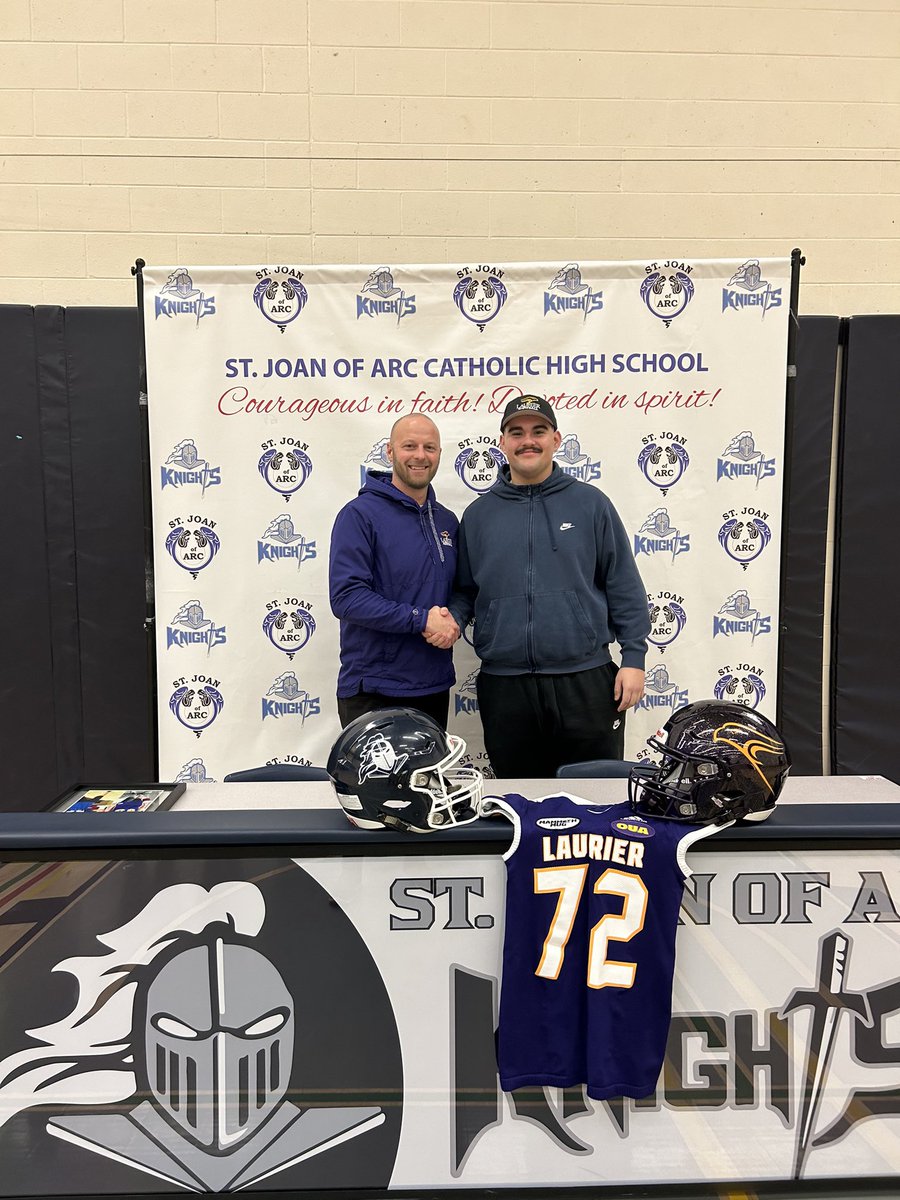 Laurier Golden Hawks Football tweet media