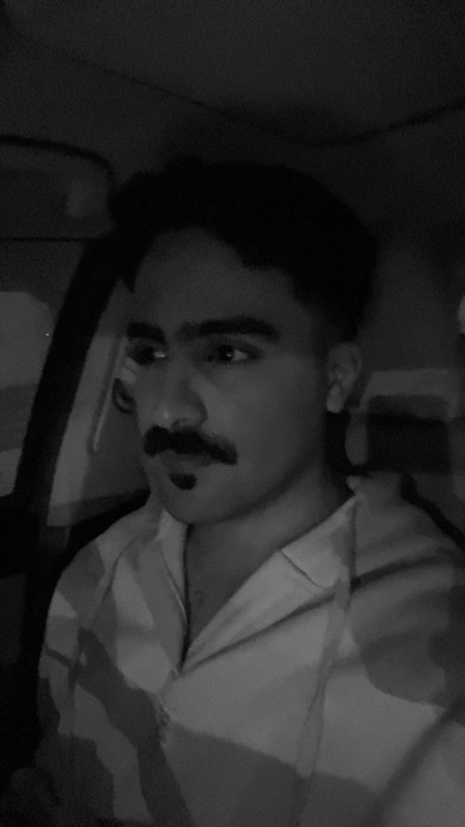 m232l2's tweet photo. 🫱🏻‍🫲🏿 https://t.co/tMKLut3e3g