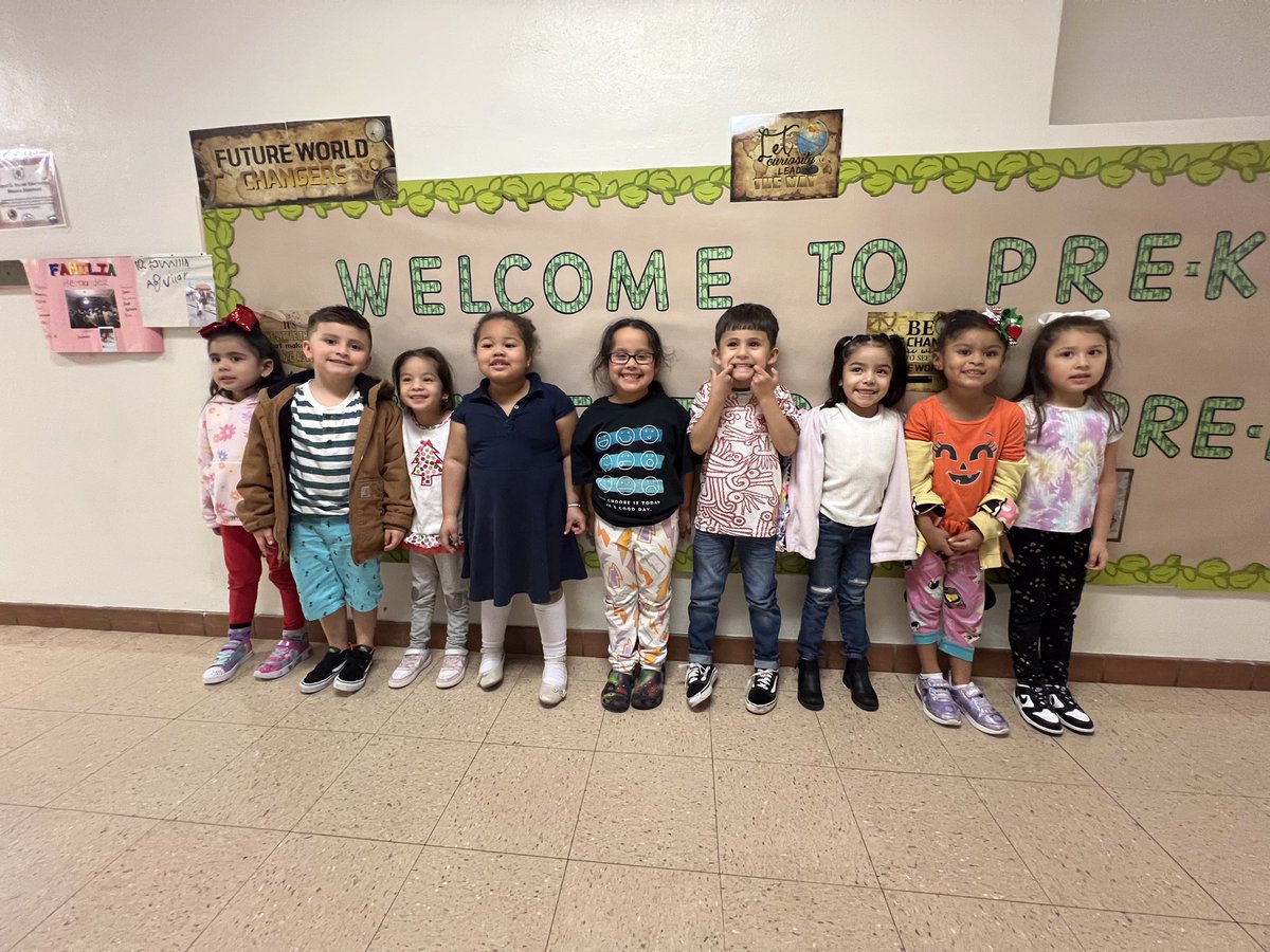 BurnetAllStars's tweet photo. Bullying and Kindness do not mix! Always be kind!  ⭐️✨💙 #dallasisdkind @SoniaLoskot @dallasschools https://t.co/bffUmpzgVr