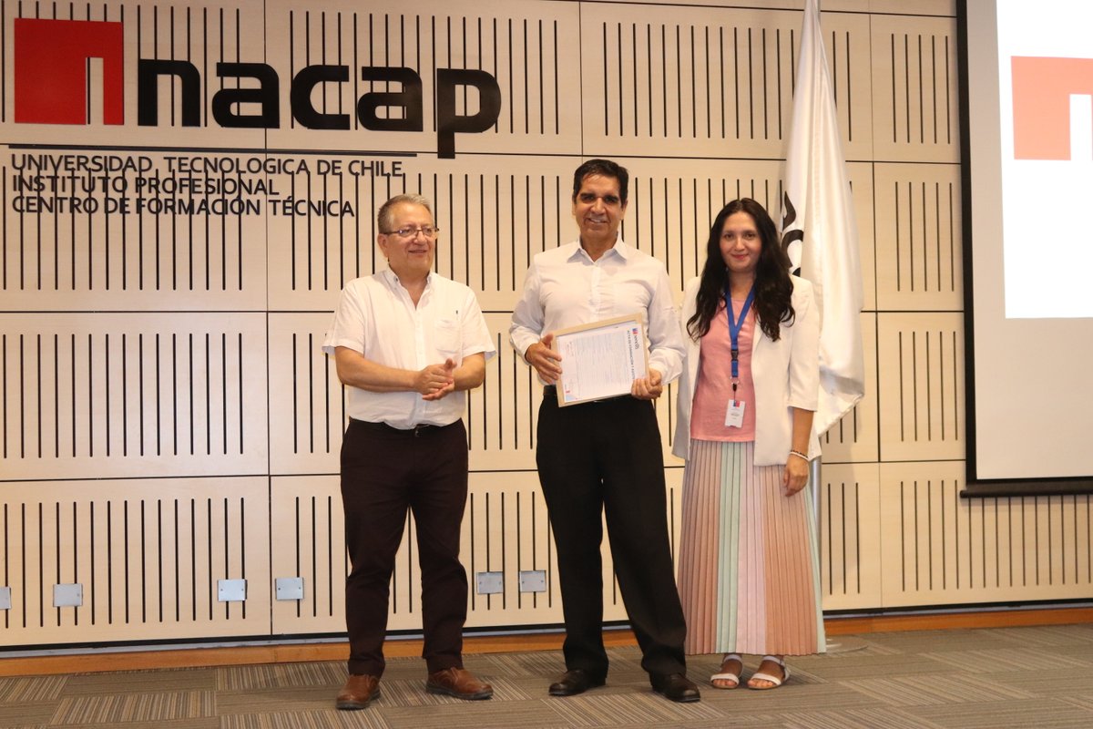 Sence_Maule's tweet photo. 8 alumnos se certificaron en el curso @SenceChile  "Asistente de Logística Administrativa", ejecutado por el organismo técnico #INACAP, en #Talca.
Se trata de un curso del programa Transferencia al Sector Público (TSP) @Gendarmeria_CL , el cual benefició a usuarios del CRS. https://t.co/3Cd2c61eCC