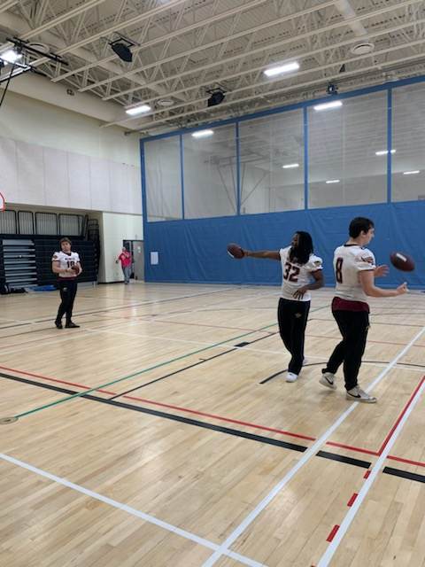MTA_Football's tweet image. Members of our Mounties Football team stopped by Maplehurst Middle School today to teach some football skills and spend some time with the students. Thanks @MaplehurstMS for having us! 

#MountiesFootball #MountiePride