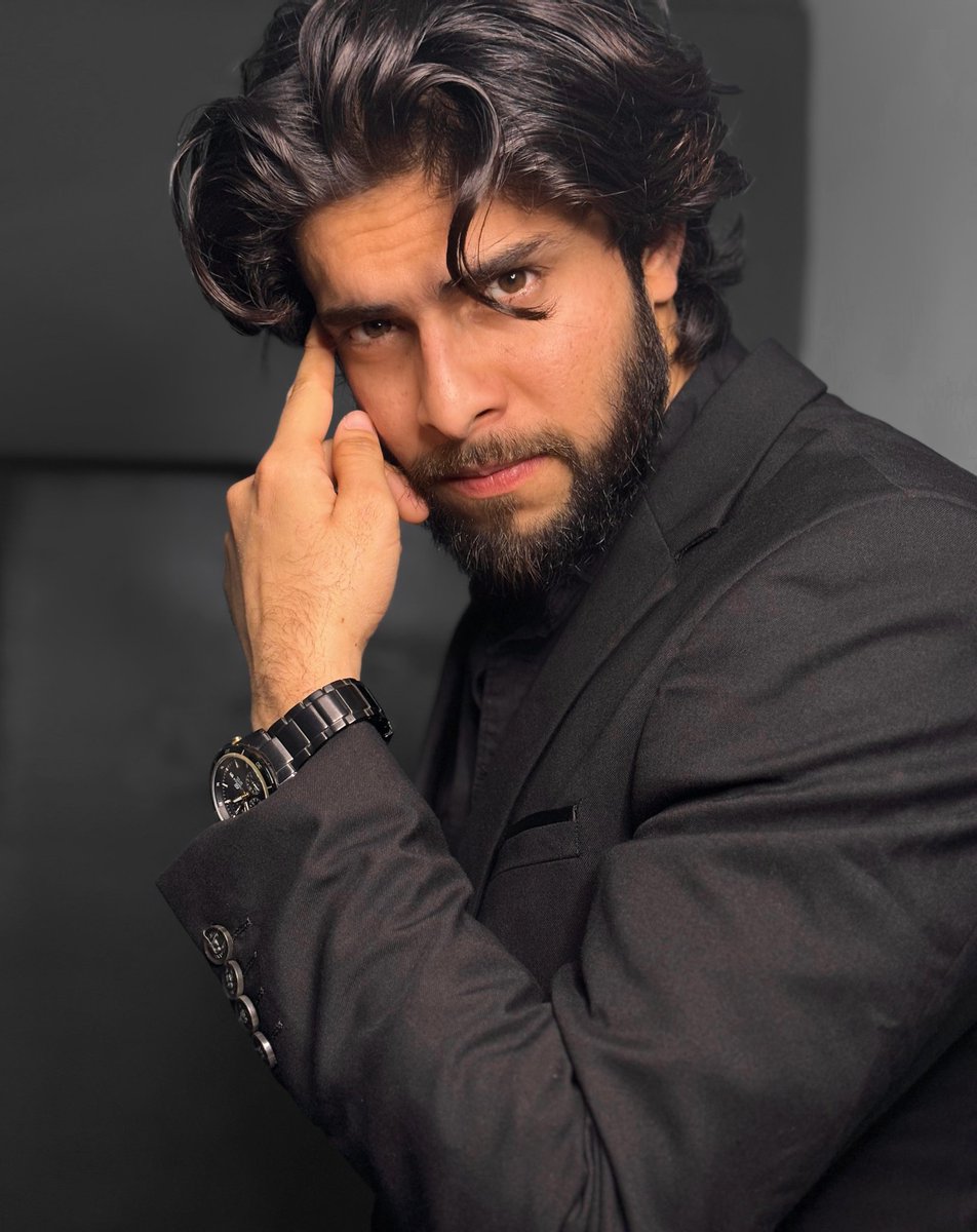 afham_ullah's tweet photo. #Google #afhamullah #brotherhood #searchmeongoogle #searchengineoptimization #SearchTheTruth #formal #suit #Suit_Up #Blackout #Black https://t.co/52Lk7stDrj