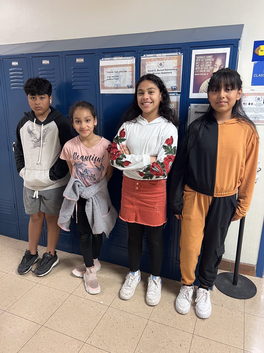 BurnetAllStars's tweet photo. Bullying and Kindness do not mix! Always be kind!  ⭐️✨💙 #dallasisdkind @SoniaLoskot @dallasschools https://t.co/Tj6Eb8TUeR