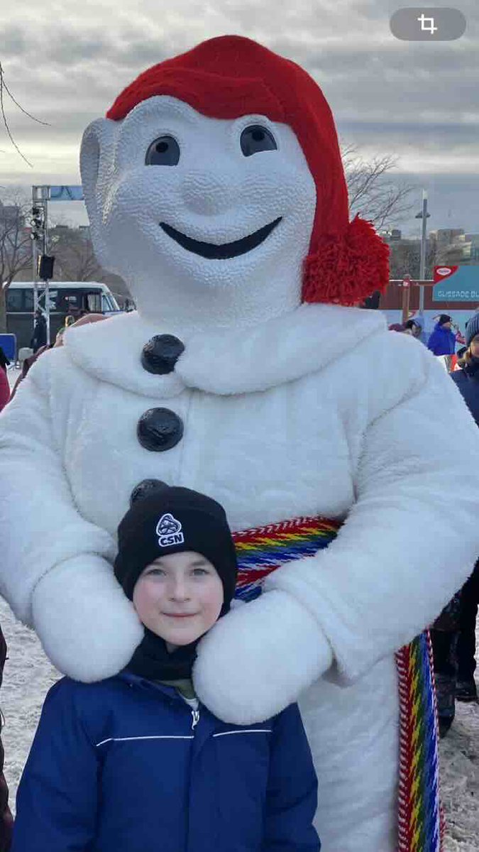 La dernière édition de sppeuqam.org/infolettre/nou… est tout juste sortie hier en fin de journée avec en vedette Loïc Daviau-Cordeau en intro. Le SPPEUQAM est solidaire du Syndicat des chargés et chargées de cours de l'Université Laval (SCCCUL) en grève pour 4 jours depuis hier.