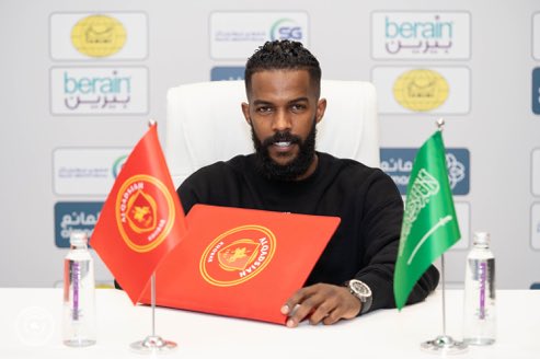 iiiib9's tweet photo. 🚨🚨🚨 — رسميآ : 

القادسية يُعلن التوقيع مع "نواف العابد" إلى نهاية الموسم .

- راتبه الشهري : 1 مليون و 100 الف !!!!

💰💰💰💰💰💰💰💰💰
🔴🟠🔴🟠🔴🟠🔴🟠🔴 https://t.co/BeqSIjZLmC