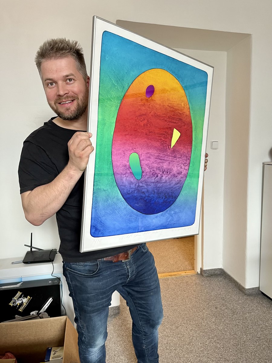 Siderro's tweet photo. 💔Dnes umřel můj oblíbenec, malíř, grafik, keramik a sochař Aleš Lamr. Jeho zuřivou barevnost mám spojenou s tím lepším ze svého dětství. Denně mi jeho obraz zlepšuje život v obýváku. Díky za vše! https://t.co/zsZienqLSi