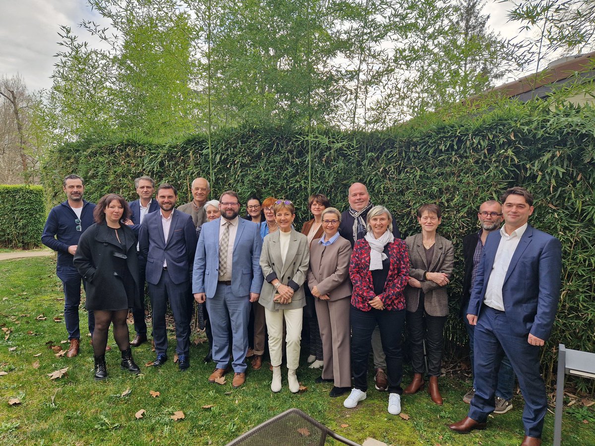 Les Bâtonniers et Vices Bâtonniers de la COBRA se sont réunis pour la première fois cette année, chaleureusement accueillis par le @Avocatsverts