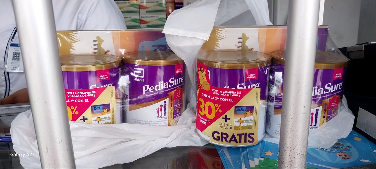 PaolaSmith2812's tweet photo. Acabo de encontrar esta promo a $30.93 los 2 tarritos de Pediasure y con cuento incluído #sinexcusa #modosolidarios #donaPediasure #ManosSolidarias #soylavoluntariaintensa 🙋🏽‍♀️🎗💪🏽🎗💜 favor #rt 🙌🏽💜 https://t.co/MSZhI8ijQZ