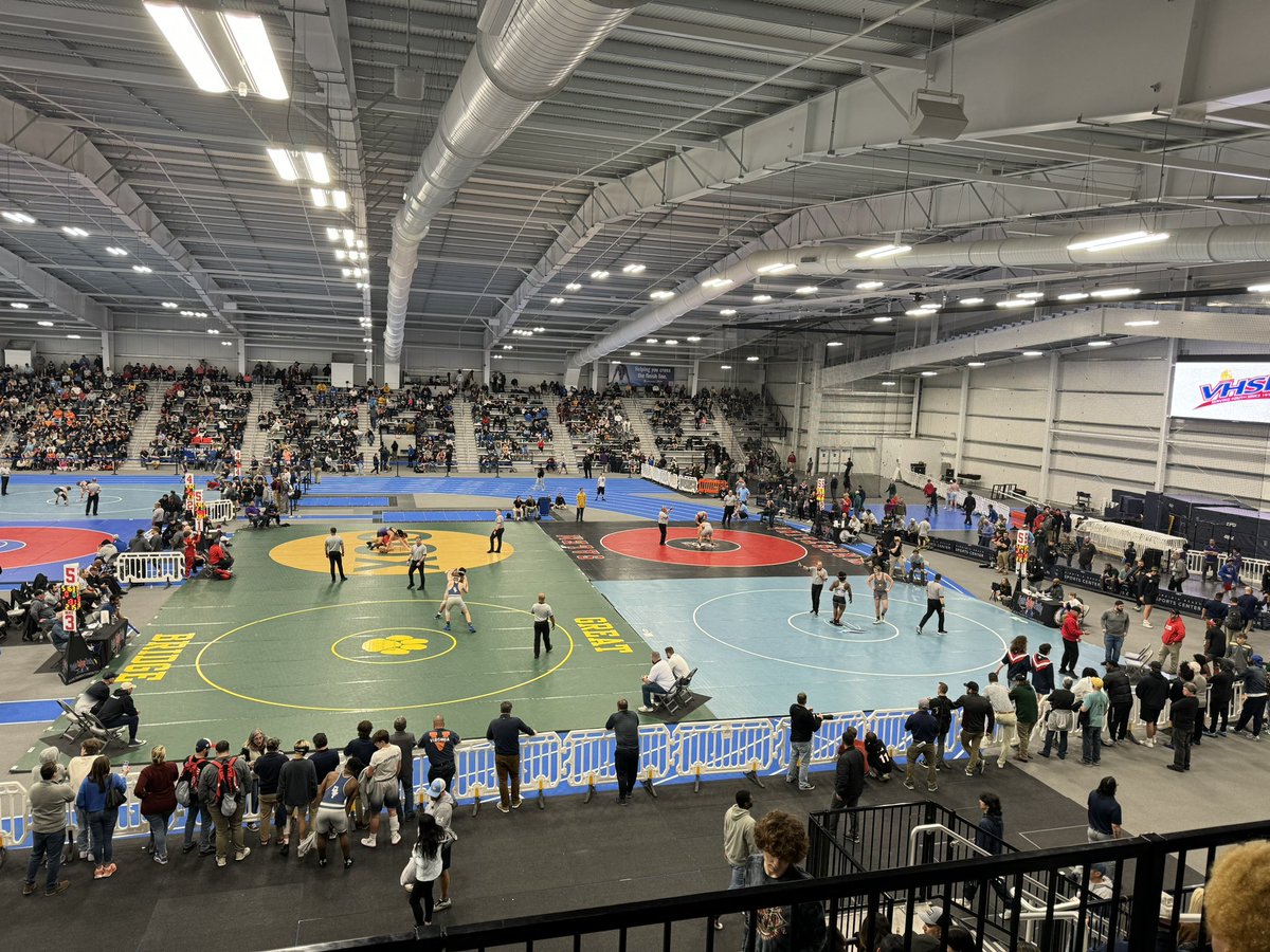 Huge shoutout to <a href="/FrankWCoxHS/">Frank W. Cox HS</a> and <a href="/JessBowmanSAC/">Jessica Bowman</a> for hosting the @VHSL State Wrestling Championships at the @VBsportsCenter!!  This is a big deal!!