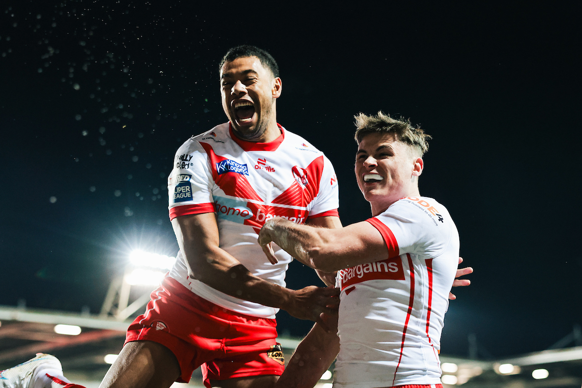 Back with a #photography Bang. Friday night @SuperLeague all on SWpix.com @Saints1890 @leedsrhinos @LondonBroncosRL @Giantsrl @LeighLeopardsRL @SalfordDevils