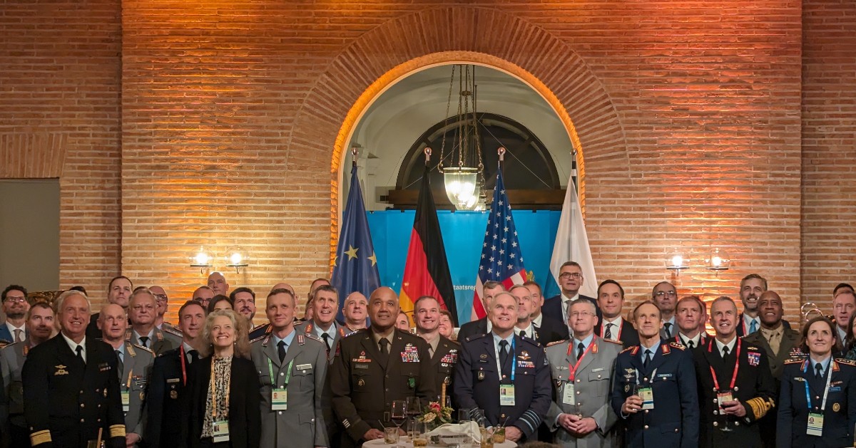 Dataminr tweet media