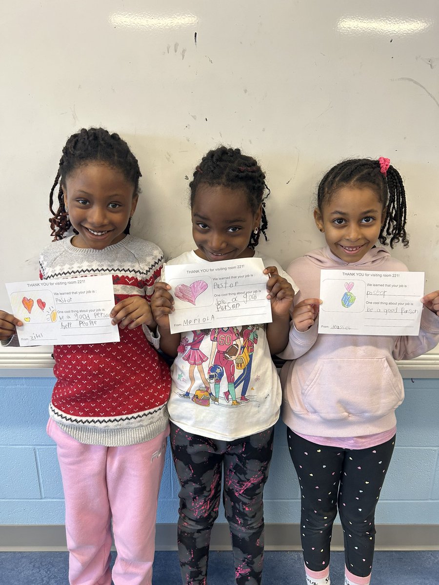 mrswollziefer's tweet image. Thank you to the family members who have offered to visit our class and teach us about their jobs! 

Today we welcomed a pastor who immigrated from Ethiopia 🇪🇹 and loved his message “help people in your community, always be a good person” 💛