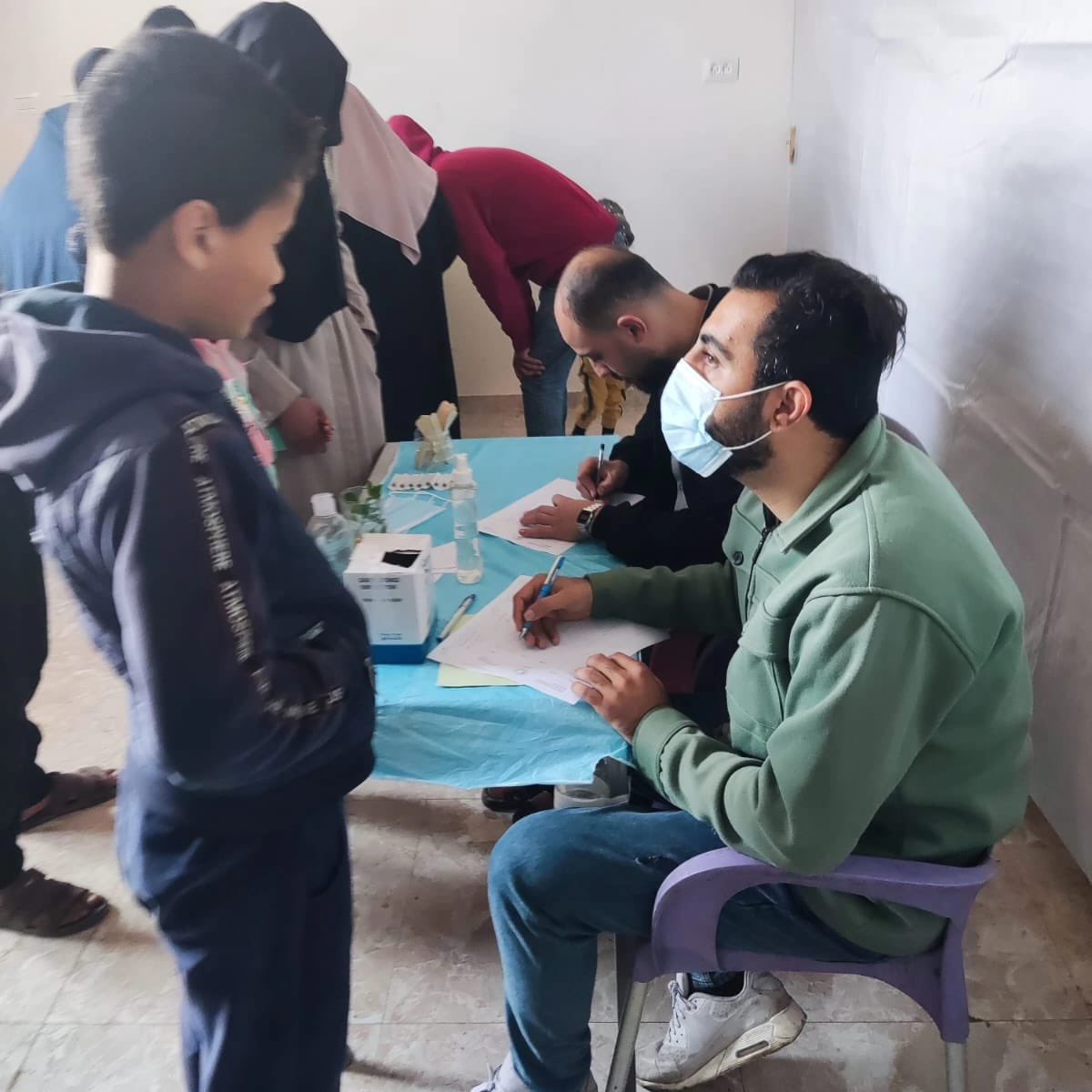 GazaMedicalTent's tweet photo. Work goes on, we will not stop until full rebuilding of our health care system infrastructures and nothing can nor will stop us 💪🏻🩺
#DoctorsForGaza
#GazaMedicalTent https://t.co/2oi3SSm9Bt