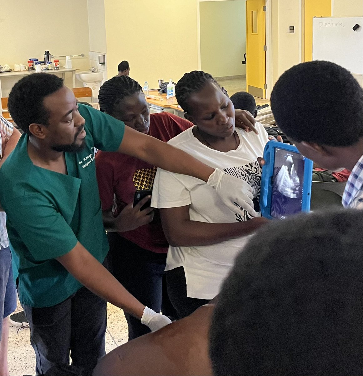 jschmidt_md's tweet image. Energized by the @EmMakerere residents at POCUS Bootcamp 2024.  It was a huge success!! @UWEmerMed @MadtownSono #globalPOCUS
