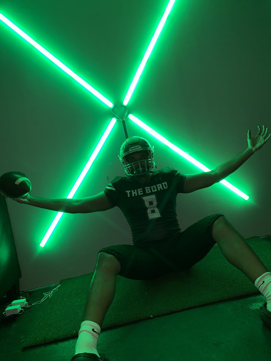 #AGTG after a amazing visit with @CoachHartman_GC im blessed to receive my second offer from Greensboro College 🟢⚪️⚫️<a href="/DrewCPiscopo/">Drew Piscopo 🏴‍☠️</a> <a href="/ashe_football/">Ashe County Football</a>   <a href="/1huskybone/">Brian Hampton</a>