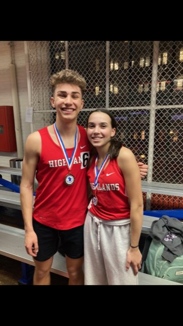🔴 NH <a href="/winter_track/">Northern Highlands Winter Track</a> competed in the Bergen Meet of Champions this past week
🥈 Leila Shamash on winning 2nd in High Hurdles
🥉Kira Morris captured Bronze in the Pentathalon
🏅Cruz Canariato took 5th
⚫️ Congrats to all! <a href="/nhrhs1/">NHRHS</a> <a href="/NHSportsAssoc/">NHSA</a>