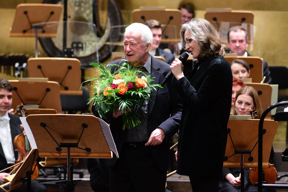 BACEWICZ | STRAUSS | BAGIŃSKI

Partnerem motoryzacyjnym Filharmonii w Szczecinie jest Dealer BMW Bońkowscy.

O słuch pracowników Filharmonii przez cały rok dba Centrum Słuchu i Mowy MEDINCUS.

fot. Kamila Kozioł